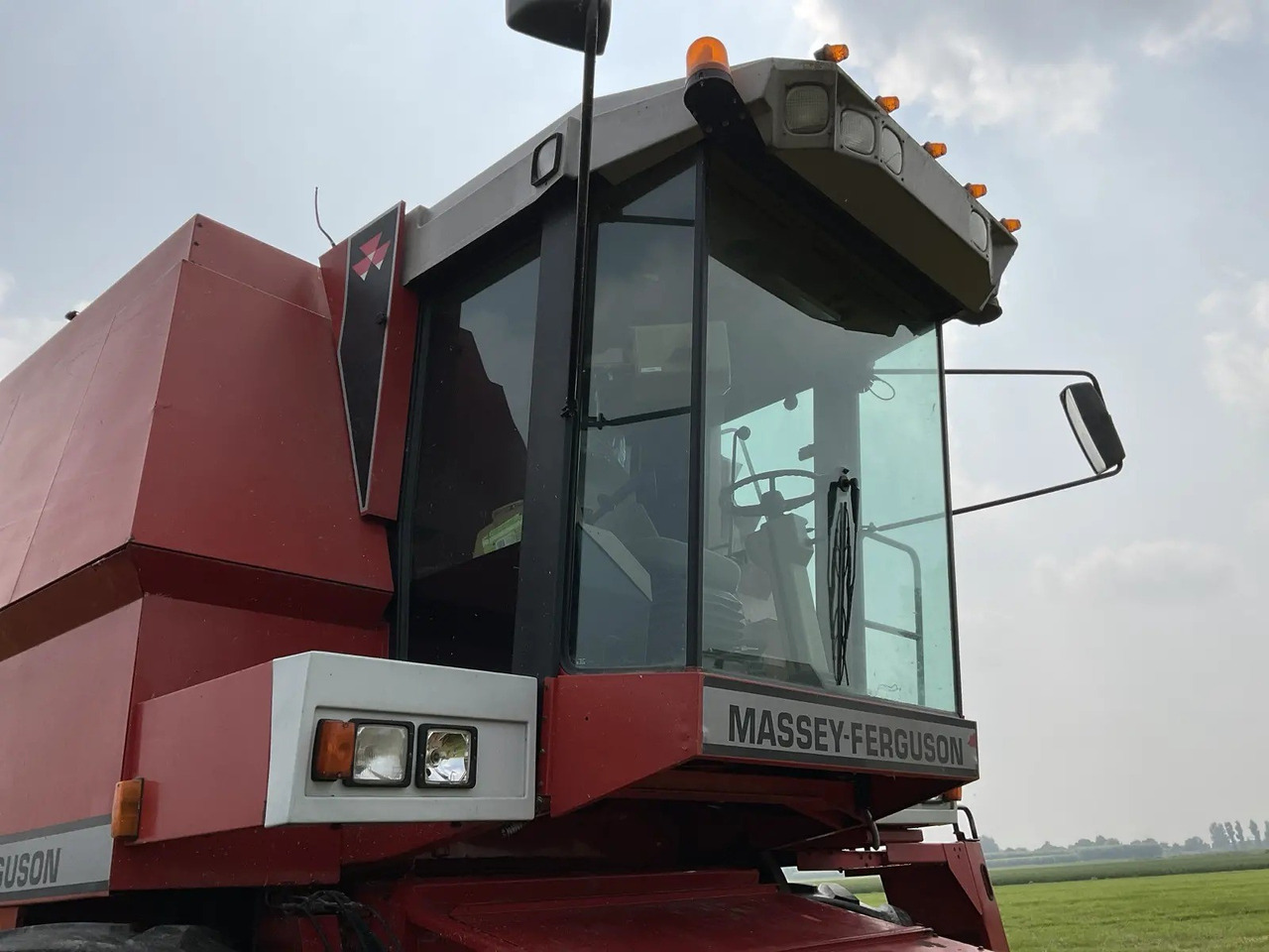 Massey Ferguson 38RS - Maaidorser: afbeelding 4 Massey Ferguson 38RS - Maaidorser: afbeelding 4