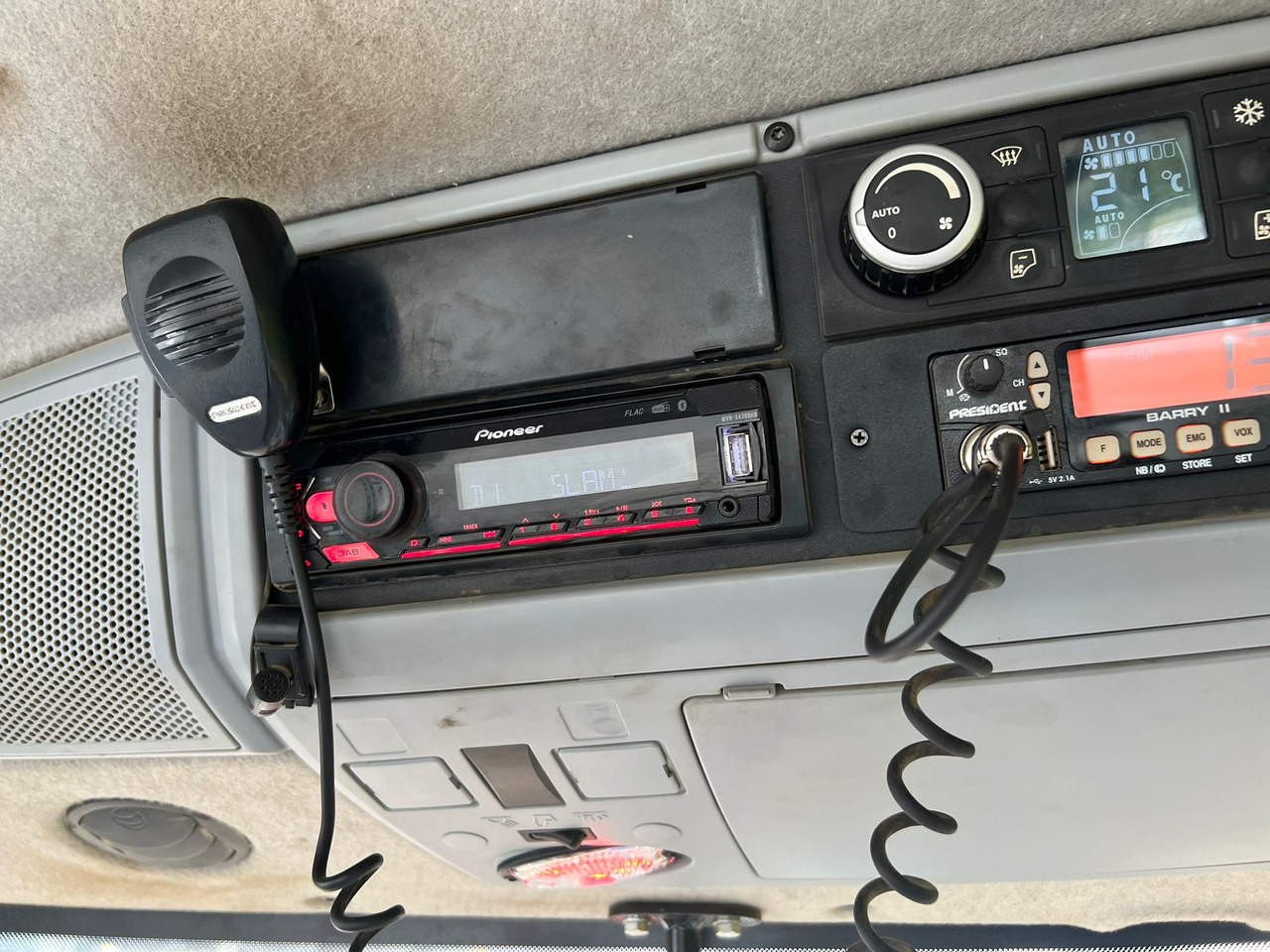 Leasing VALTRA T174 Versu VALTRA T174 Versu: afbeelding 18