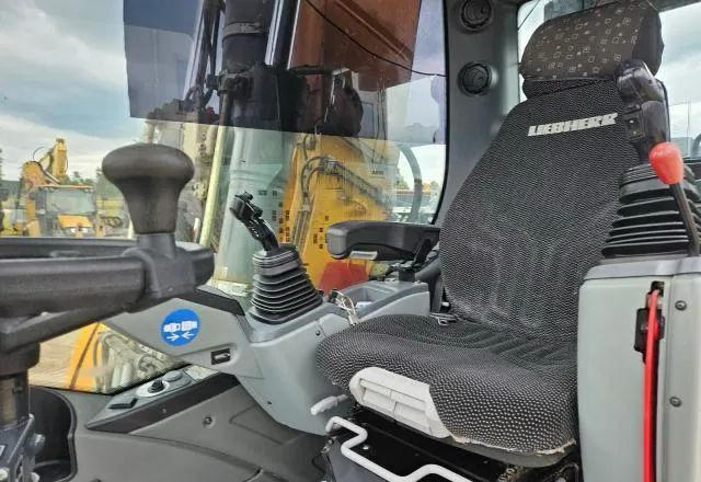Liebherr A 916 Litronic, 2019 ROK, PODPORY + PŁUG, 6100 MTH - Mobiele graafmachine: afbeelding 3 Liebherr A 916 Litronic, 2019 ROK, PODPORY + PŁUG, 6100 MTH - Mobiele graafmachine: afbeelding 3