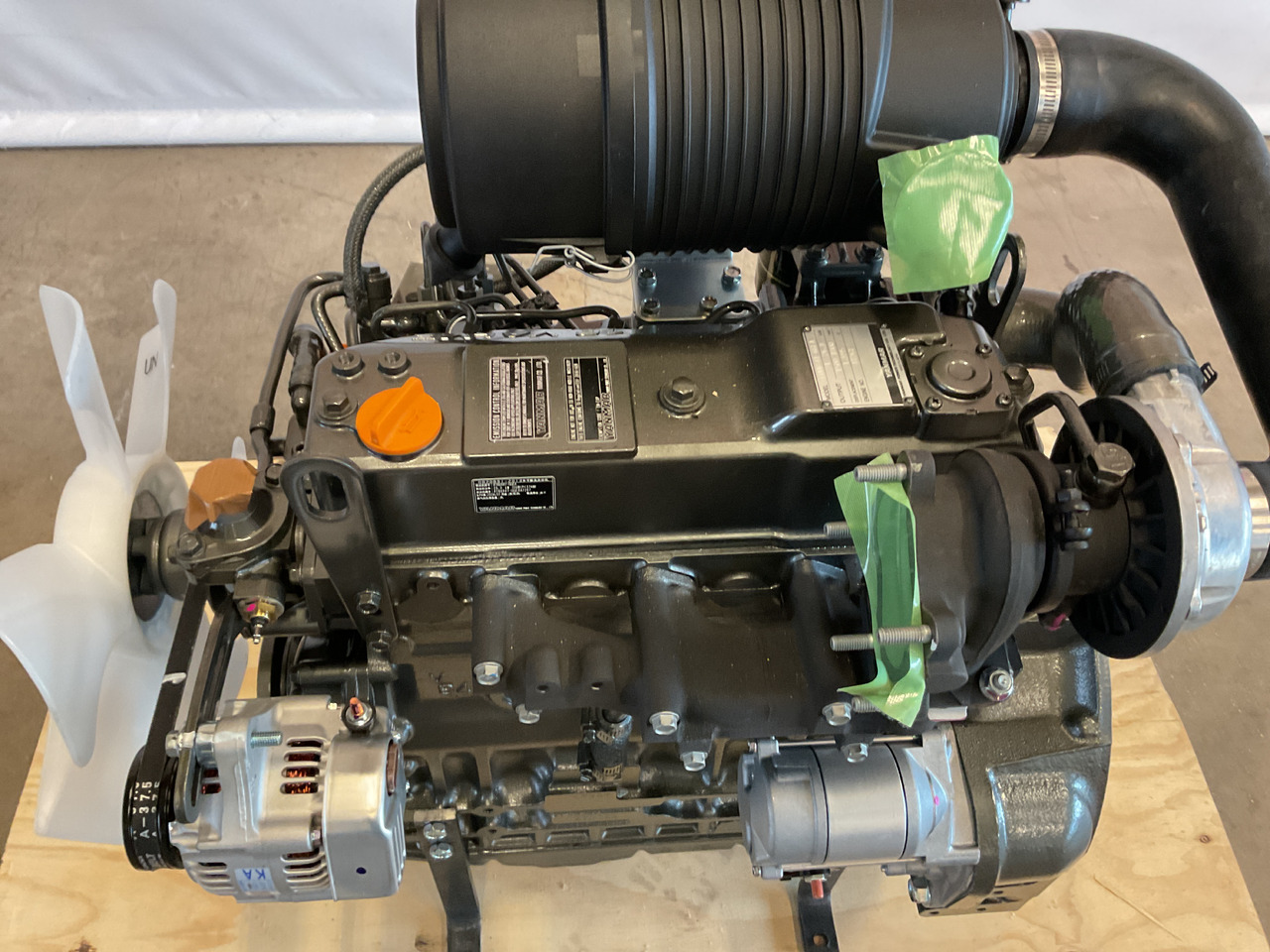 Yanmar 4TNV84T - Motor: afbeelding 3 Yanmar 4TNV84T - Motor: afbeelding 3