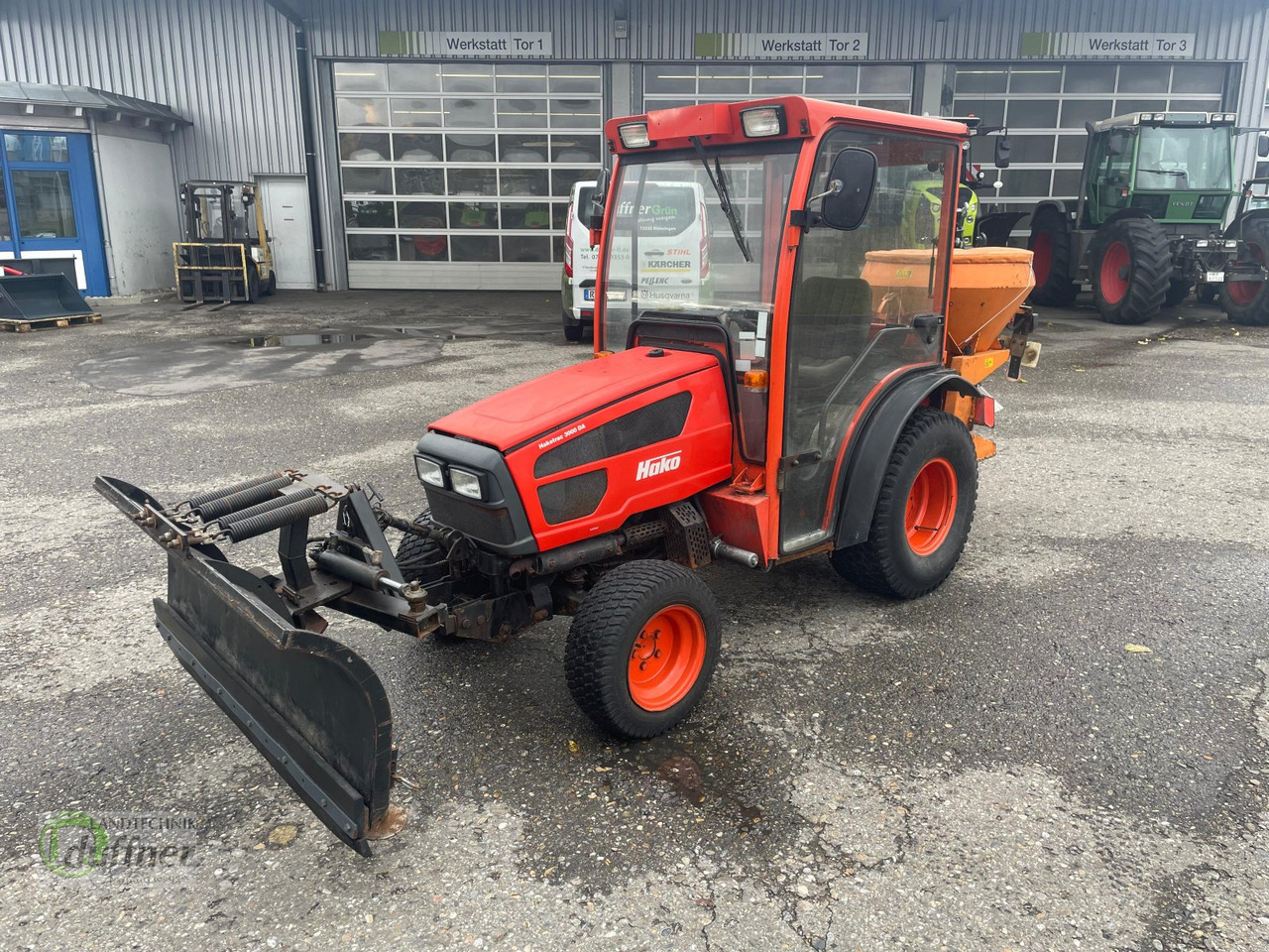 Hako Hakotrac 3000 DA - Gemeentelijke tractor: afbeelding 2 Hako Hakotrac 3000 DA - Gemeentelijke tractor: afbeelding 2