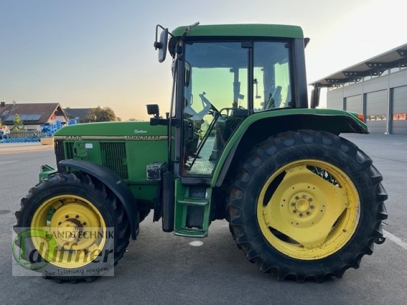 John Deere 6100 - Tractor: afbeelding 1 John Deere 6100 - Tractor: afbeelding 1