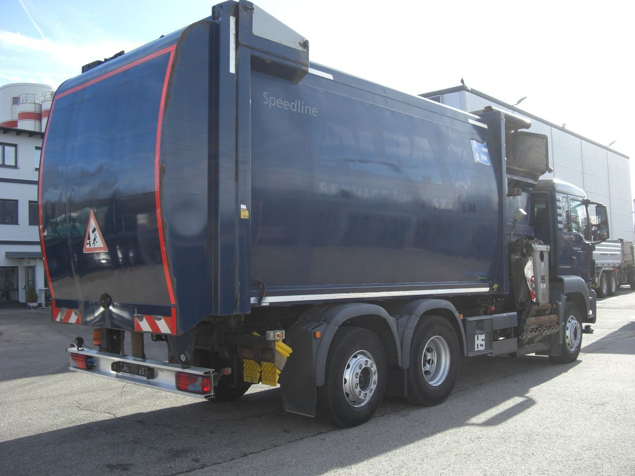 MAN 26360LL / Rechtsgesteuert MAN 26360LL / Rechtsgesteuert - Vuilniswagen: afbeelding 3 MAN 26360LL / Rechtsgesteuert MAN 26360LL / Rechtsgesteuert - Vuilniswagen: afbeelding 3