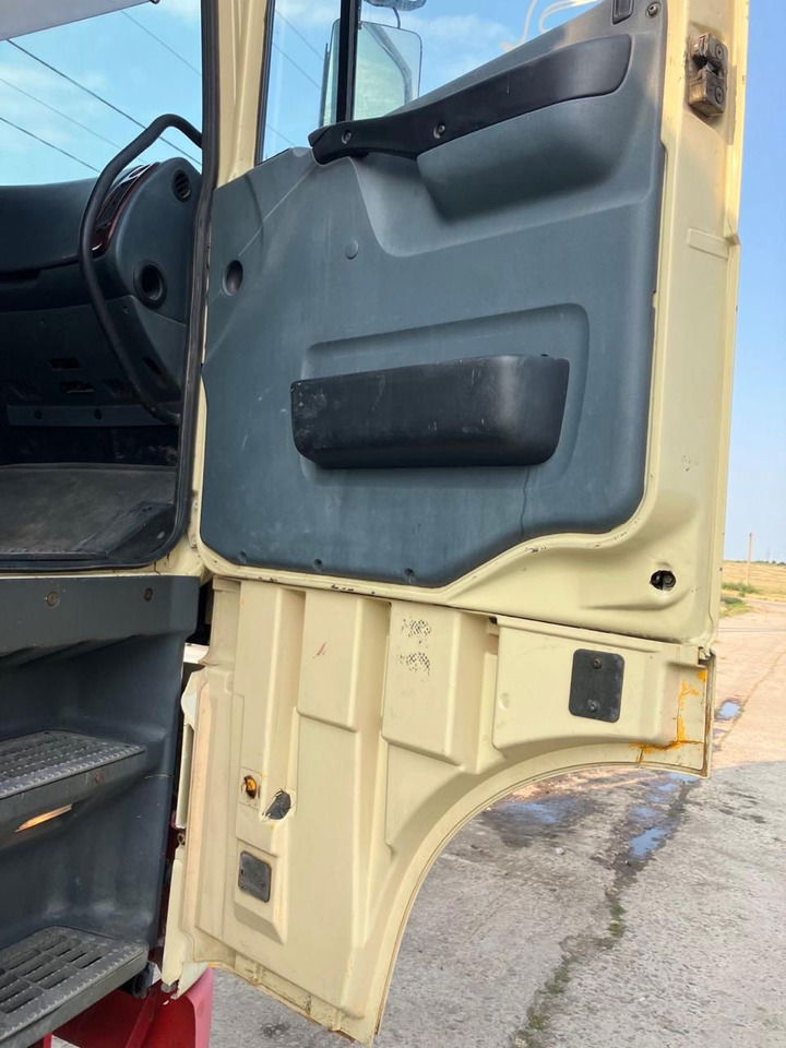 DAF XF 95 430 Platform - Vrachtwagen met open laadbak: afbeelding 3 DAF XF 95 430 Platform - Vrachtwagen met open laadbak: afbeelding 3