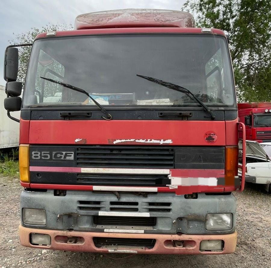 DAF CF 85 Tractor unit - Trekker: afbeelding 1 DAF CF 85 Tractor unit - Trekker: afbeelding 1