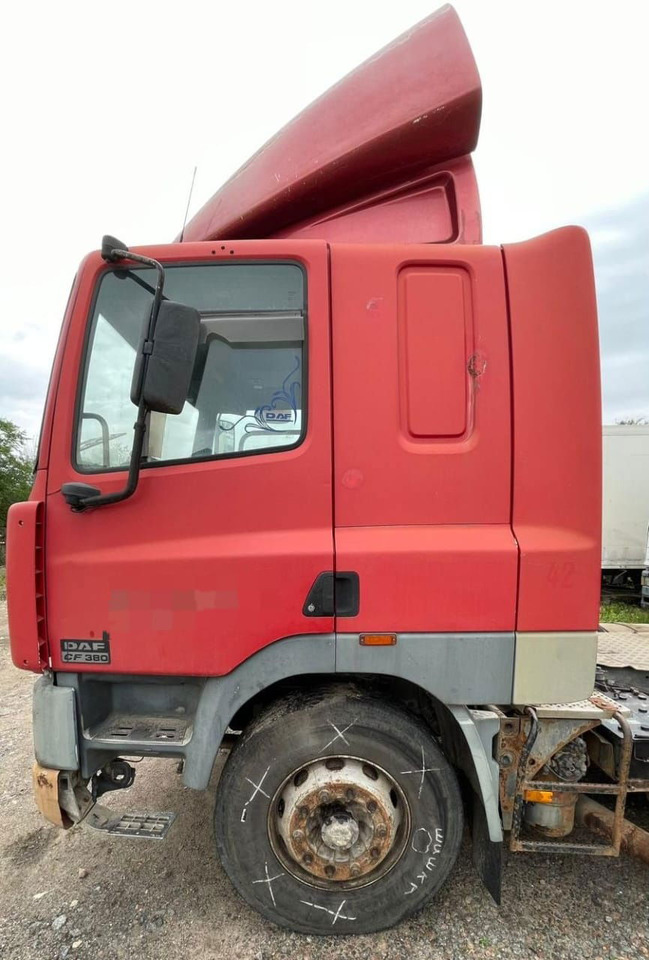 DAF CF 85 Tractor unit - Trekker: afbeelding 2 DAF CF 85 Tractor unit - Trekker: afbeelding 2