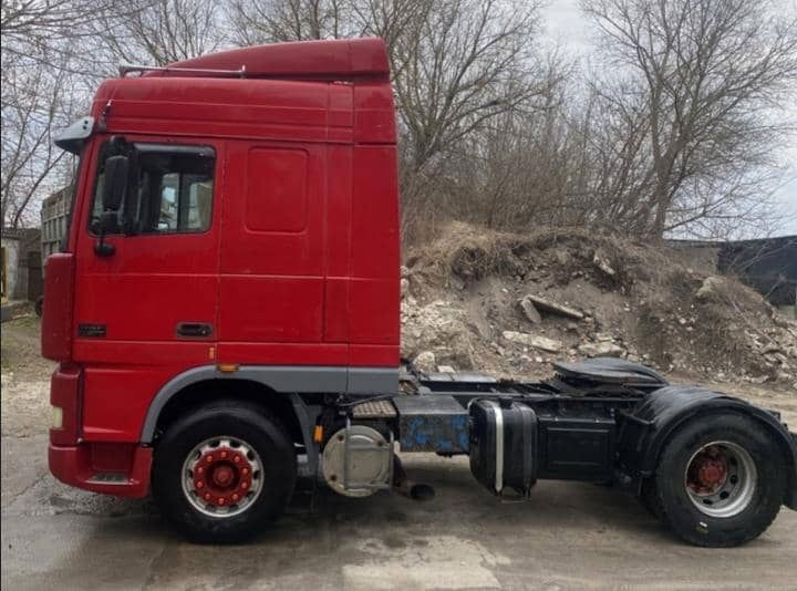 DAF XF 95.430 Tractor head 4x2 - Trekker: afbeelding 4 DAF XF 95.430 Tractor head 4x2 - Trekker: afbeelding 4