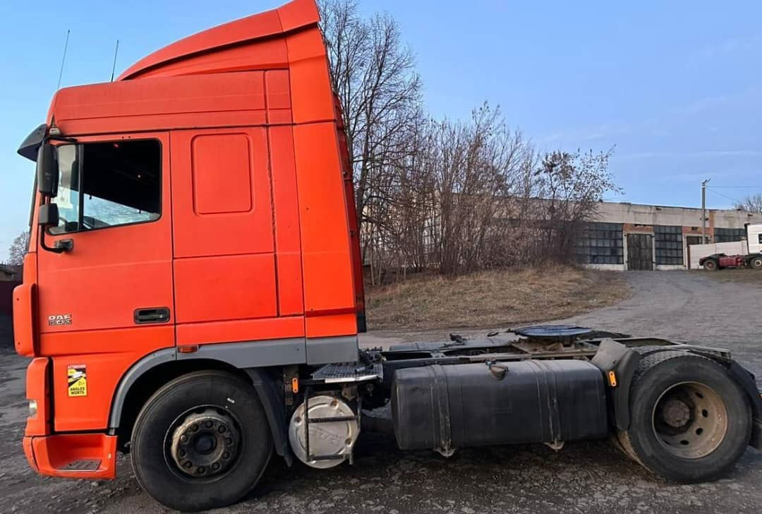 DAF XF 95.430 Tractor head - Trekker: afbeelding 3 DAF XF 95.430 Tractor head - Trekker: afbeelding 3