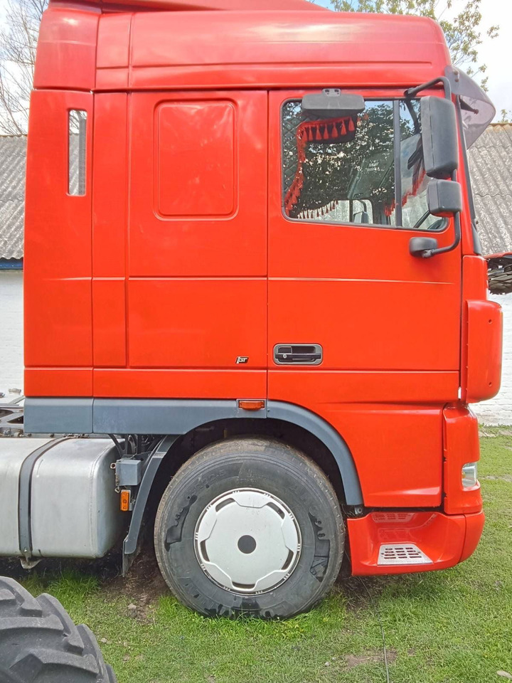 DAF XF 95.430 Tractor unit - Trekker: afbeelding 5 DAF XF 95.430 Tractor unit - Trekker: afbeelding 5