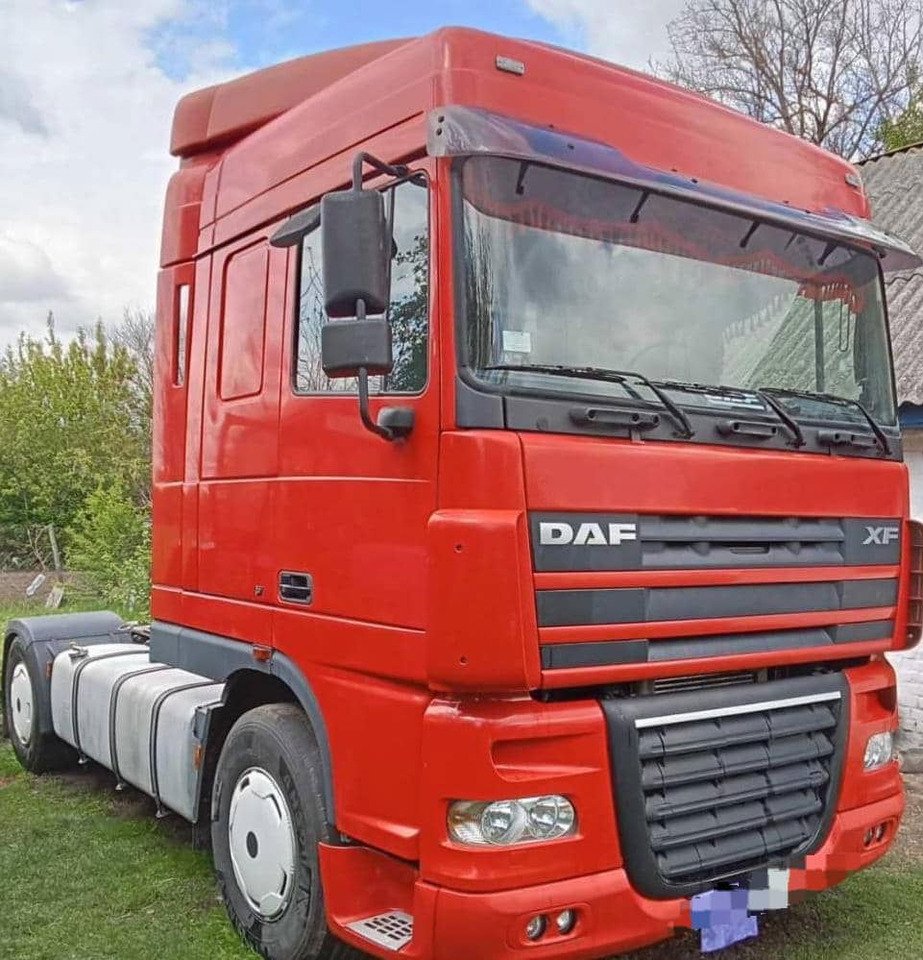 DAF XF 95.430 Tractor unit - Trekker: afbeelding 2 DAF XF 95.430 Tractor unit - Trekker: afbeelding 2