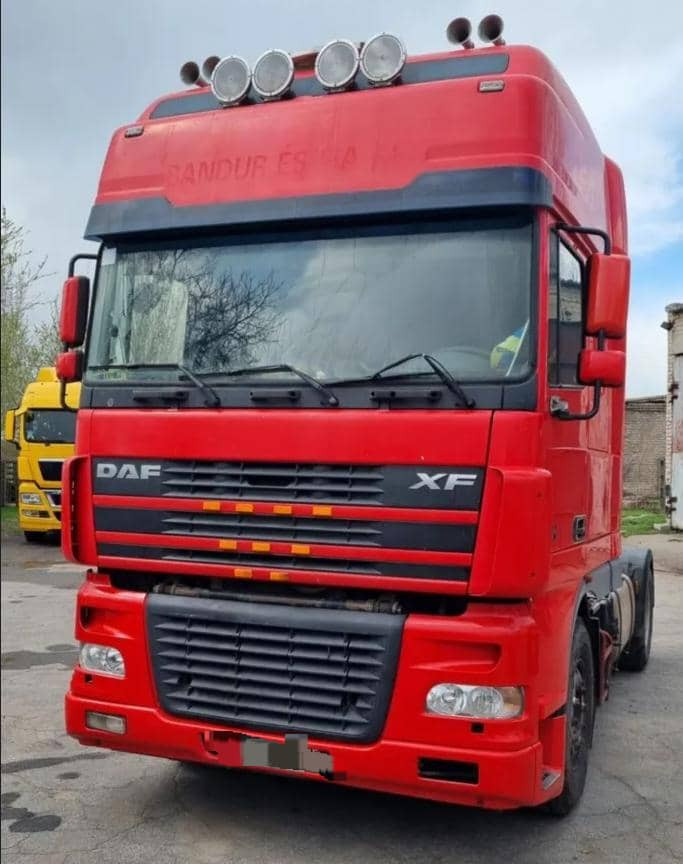 DAF XF 95 - Trekker: afbeelding 1 DAF XF 95 - Trekker: afbeelding 1