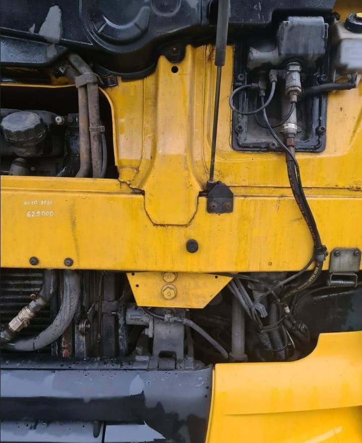 DAF XF 95 Tractor unit - Trekker: afbeelding 4 DAF XF 95 Tractor unit - Trekker: afbeelding 4