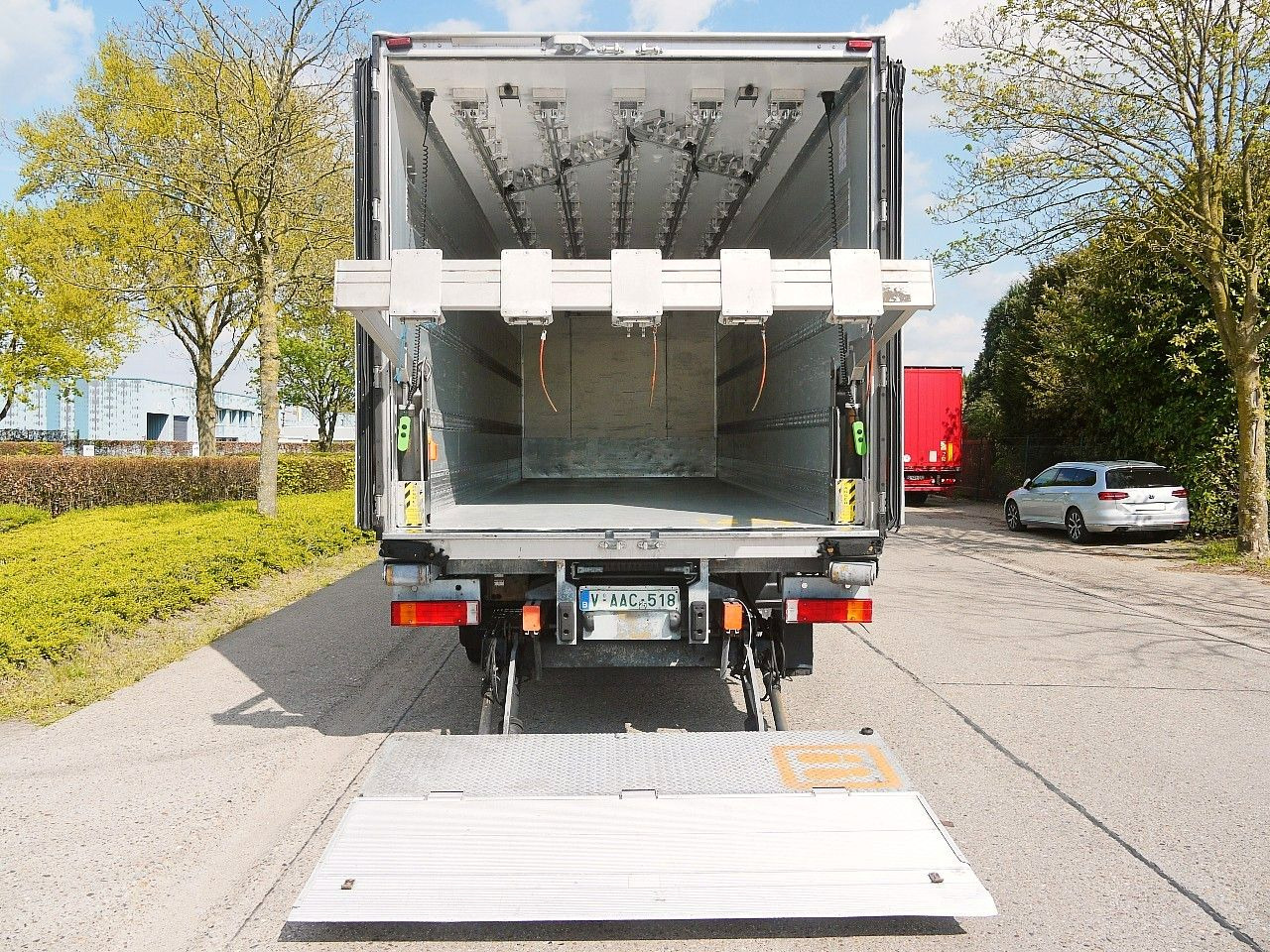 Koelwagen vrachtwagen, Kraanwagen Mercedes-Benz 1829 AXOR FLEISHBAHNEN KUHKOFFER CARRIER SUPRA: afbeelding 8