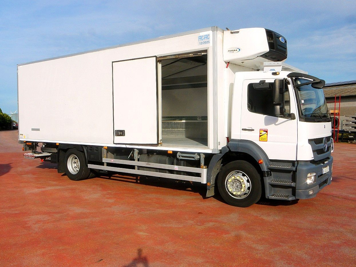 Mercedes-Benz 1829 AXOR KUHOKOFFER CARRIER SUPRA 1150MT A/C - Koelwagen vrachtwagen: afbeelding 3 Mercedes-Benz 1829 AXOR KUHOKOFFER CARRIER SUPRA 1150MT A/C - Koelwagen vrachtwagen: afbeelding 3