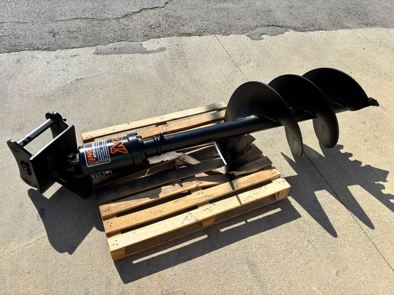 AUGER DRIVE SYSTEM ATTACHMENT - STOCK - Grondboor voor Landbouwmachine: afbeelding 2 AUGER DRIVE SYSTEM ATTACHMENT - STOCK - Grondboor voor Landbouwmachine: afbeelding 2