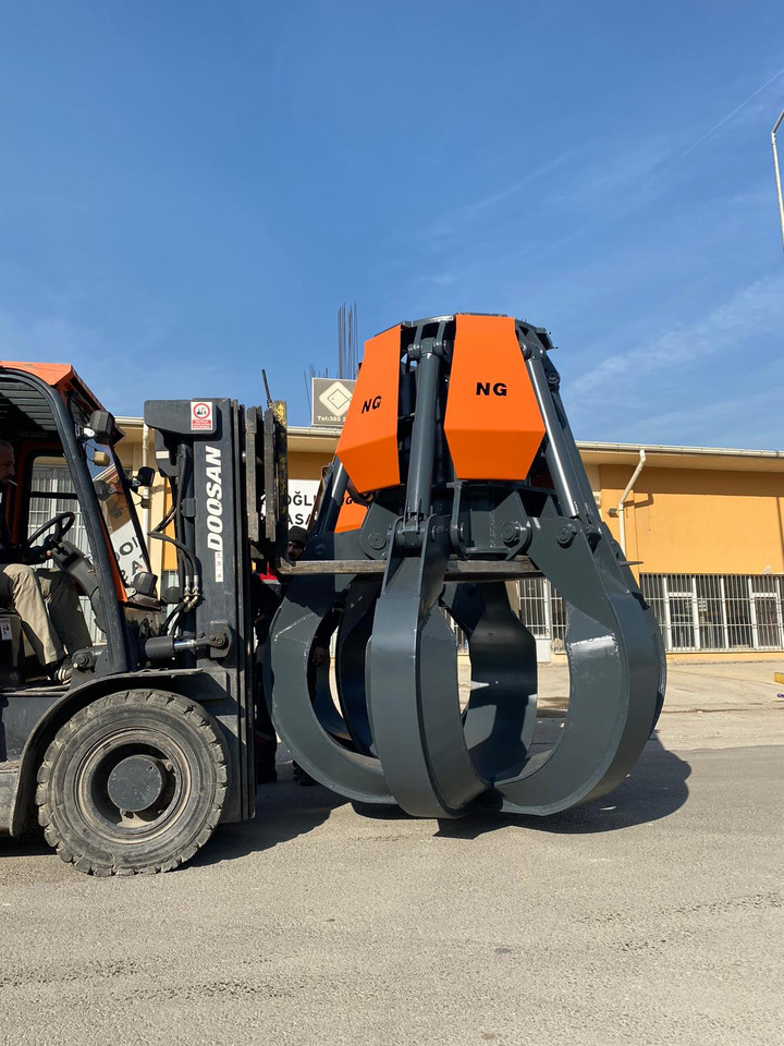 ORANGE PEEL SCRAP GRAPPLE / POLYP GRABS - NG ATTACHMENTS - Grijper voor Graafmachine: afbeelding 2 ORANGE PEEL SCRAP GRAPPLE / POLYP GRABS - NG ATTACHMENTS - Grijper voor Graafmachine: afbeelding 2