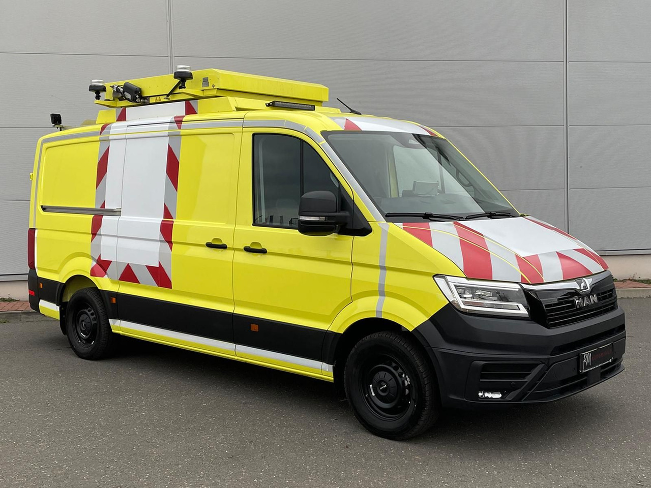 MAN TGE 3.180 L3H2 BF4 BEGLEITFAHRZEUG STANDHZ ACC - Gesloten bestelwagen: afbeelding 2 MAN TGE 3.180 L3H2 BF4 BEGLEITFAHRZEUG STANDHZ ACC - Gesloten bestelwagen: afbeelding 2