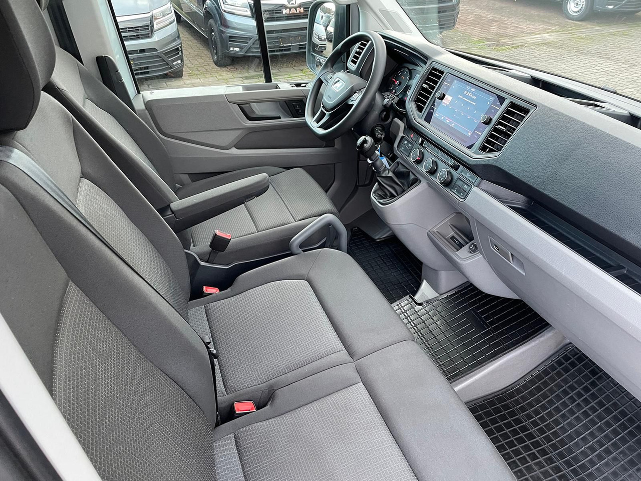 Personenwagen MAN TGE 3.180 L3H3 Kasten 4x4 DIFF NAV ACC STANDH: afbeelding 28