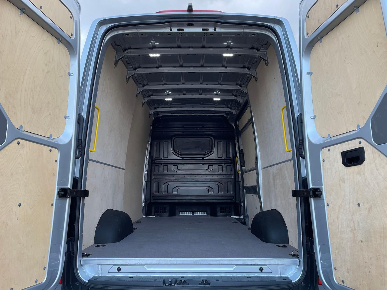 Personenwagen MAN TGE 3.180 L3H3 Kasten 4x4 DIFF NAV ACC STANDH: afbeelding 12
