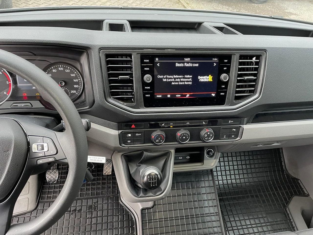 Gesloten bestelwagen, Bestelwagen met dubbele cabine MAN TGE 3.180 L3H3 MIXTO 4x4 STANDHZ DIFF AHK ACC: afbeelding 10 Gesloten bestelwagen, Bestelwagen met dubbele cabine MAN TGE 3.180 L3H3 MIXTO 4x4 STANDHZ DIFF AHK ACC: afbeelding 10