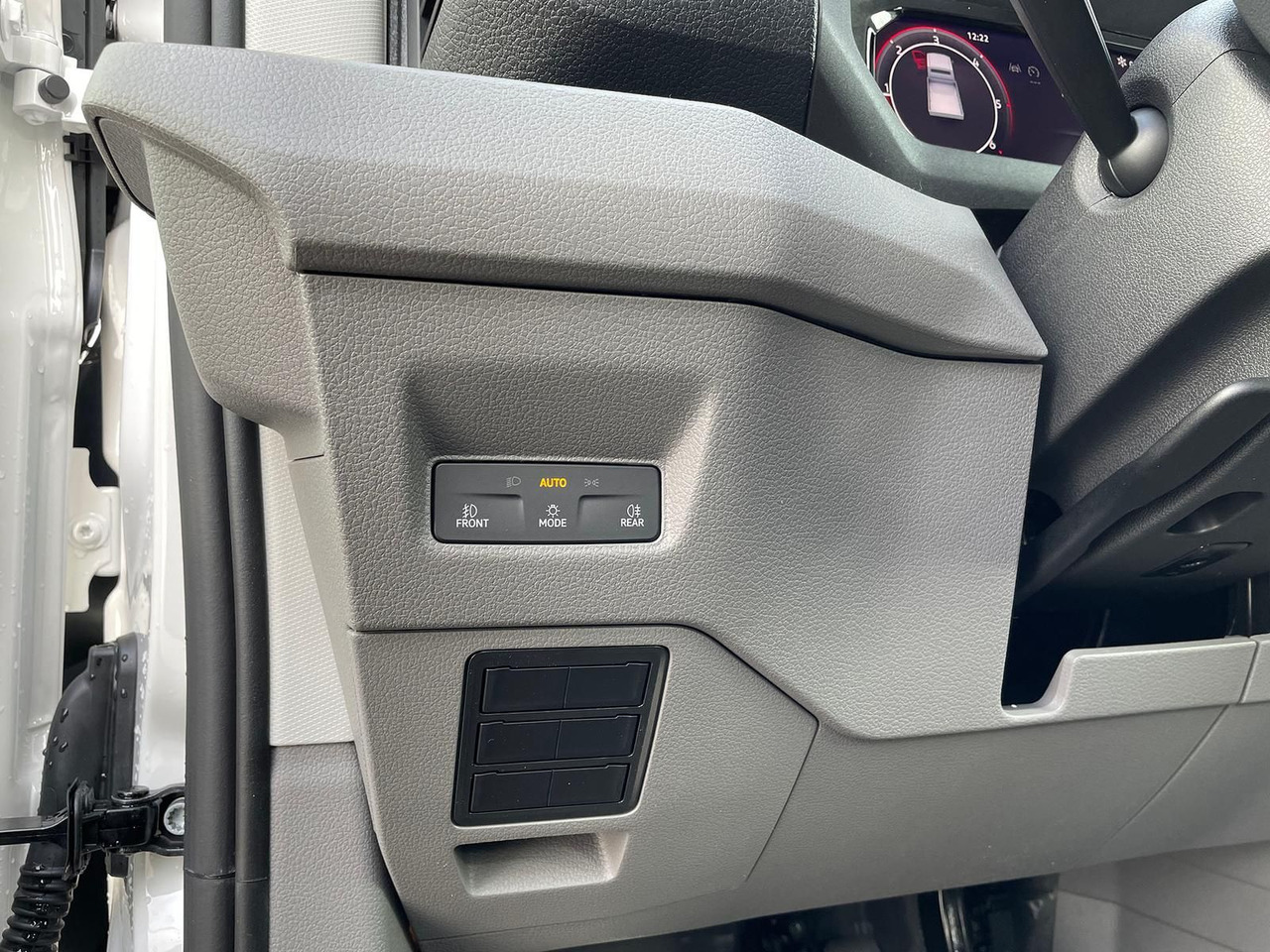 Bestelwagen met open laadbak, Bestelwagen met dubbele cabine MAN TGE 3.180 Pritsche DOKA LR KAMERA AHK SITZHZ: afbeelding 31