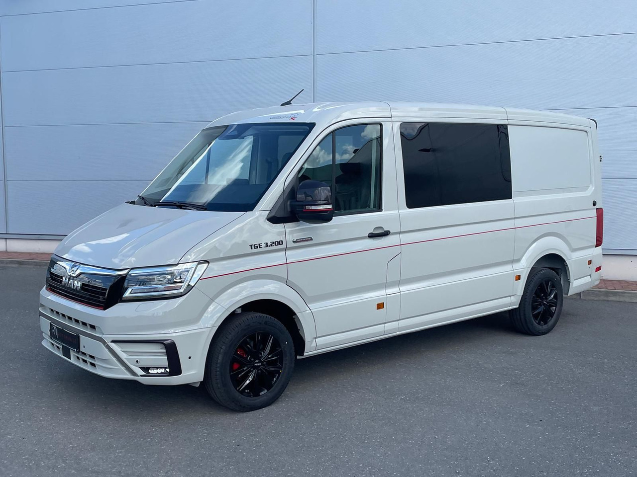 MAN TGE 3.200 L3H2 MIXTO 4x4 Individual S ACC STHZ - Personenwagen: afbeelding 1 MAN TGE 3.200 L3H2 MIXTO 4x4 Individual S ACC STHZ - Personenwagen: afbeelding 1