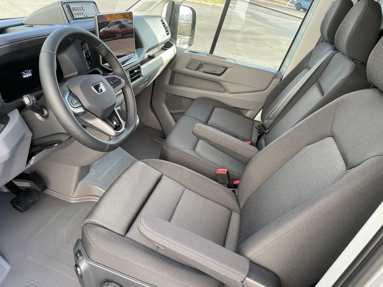 Gesloten bestelwagen MAN TGE 5.160 Kasten L5H3 5t LED KAMERA NAV STANDHZ: afbeelding 32 Gesloten bestelwagen MAN TGE 5.160 Kasten L5H3 5t LED KAMERA NAV STANDHZ: afbeelding 32