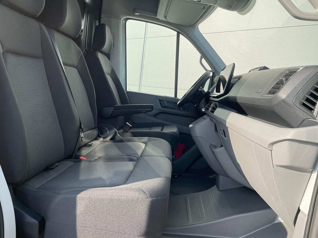 Gesloten bestelwagen MAN TGE 5.160 Kasten L5H3 5t LED KAMERA NAV STANDHZ: afbeelding 15 Gesloten bestelwagen MAN TGE 5.160 Kasten L5H3 5t LED KAMERA NAV STANDHZ: afbeelding 15