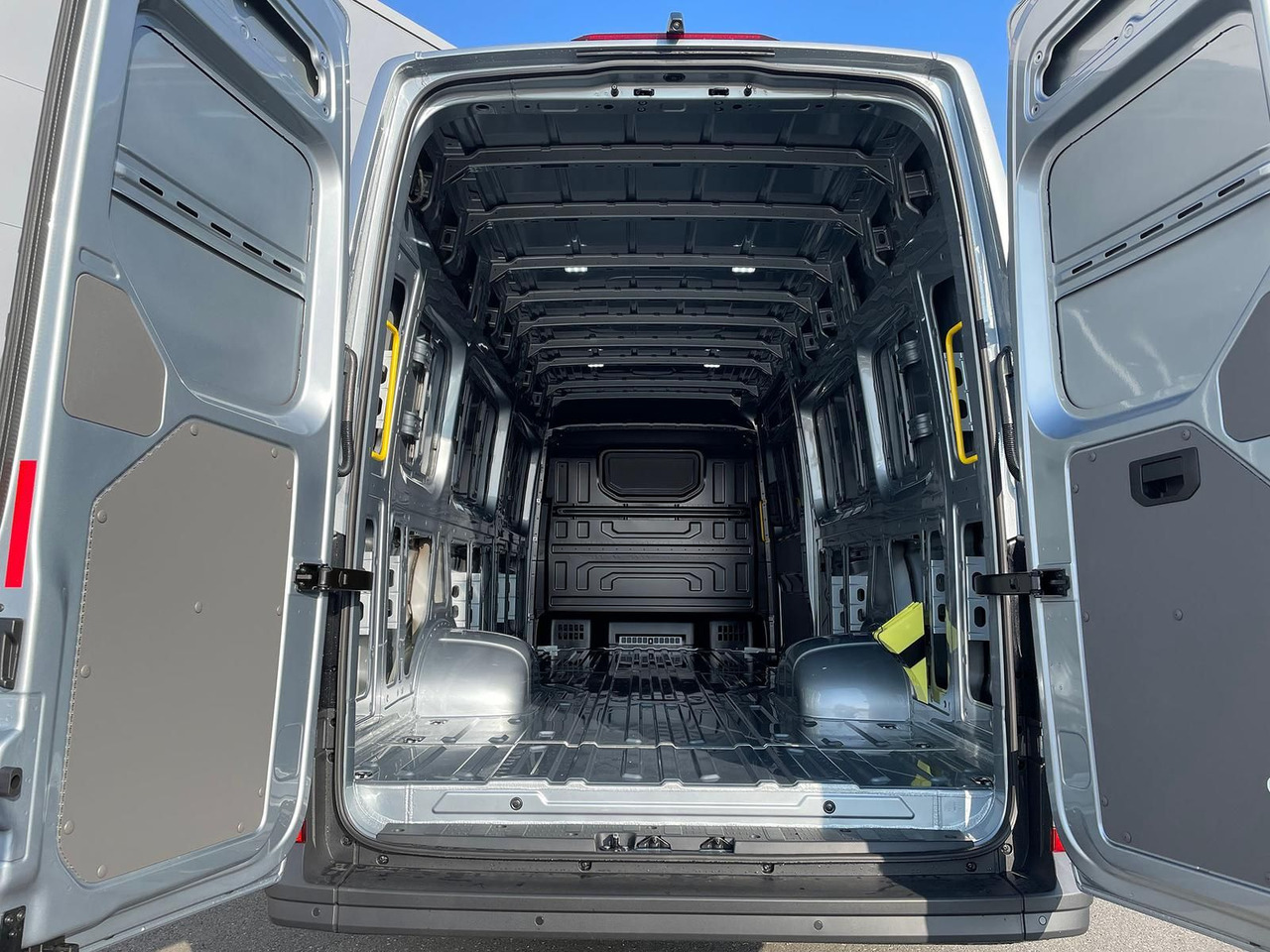 Gesloten bestelwagen MAN TGE 5.160 Kasten L5H3 5t LED KAMERA NAV STANDHZ: afbeelding 40 Gesloten bestelwagen MAN TGE 5.160 Kasten L5H3 5t LED KAMERA NAV STANDHZ: afbeelding 40