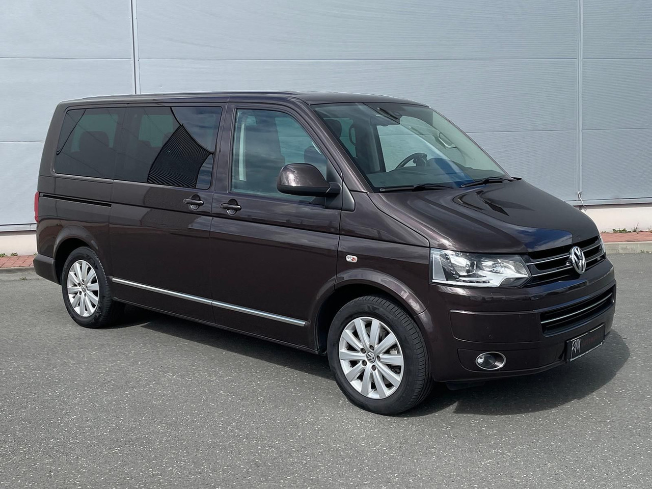 Volkswagen T5 Multivan Highline 4M LEDER AHK MFL - Personenvervoer: afbeelding 2 Volkswagen T5 Multivan Highline 4M LEDER AHK MFL - Personenvervoer: afbeelding 2