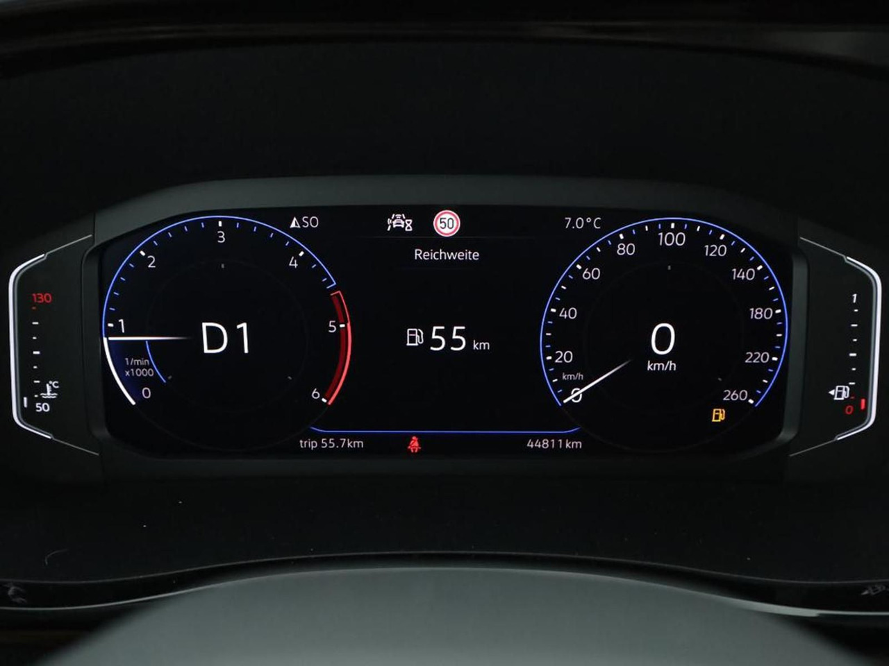 Volkswagen T6.1 Caravelle Comfortl LR 4M NAV el. Trittstufe - Personenvervoer: afbeelding 3 Volkswagen T6.1 Caravelle Comfortl LR 4M NAV el. Trittstufe - Personenvervoer: afbeelding 3