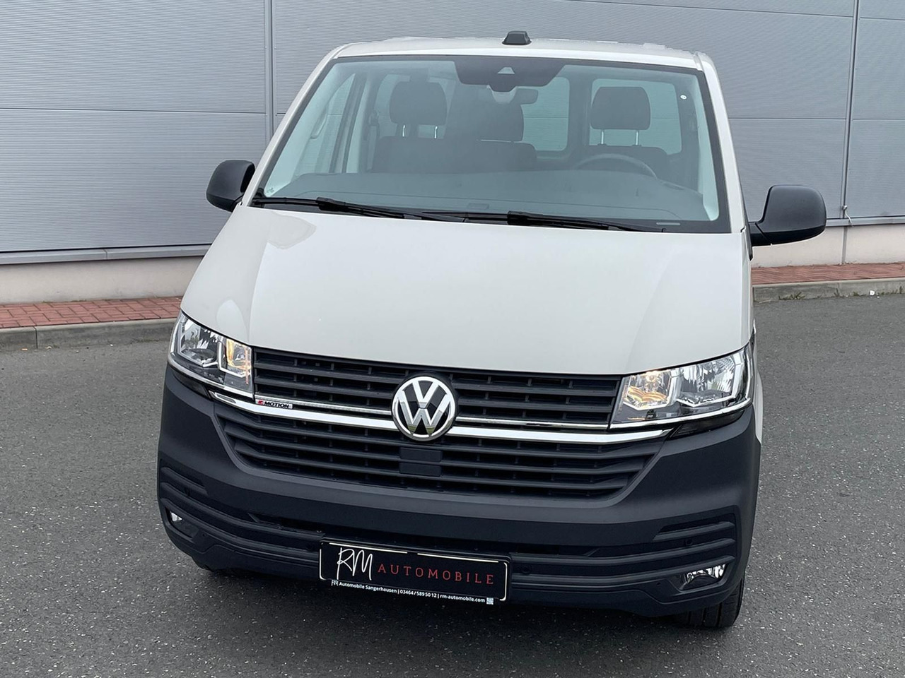 Volkswagen T6.1 Transporter 2.0 TDI lang 4MOTION SITZHZ NAV - Gesloten bestelwagen: afbeelding 4 Volkswagen T6.1 Transporter 2.0 TDI lang 4MOTION SITZHZ NAV - Gesloten bestelwagen: afbeelding 4