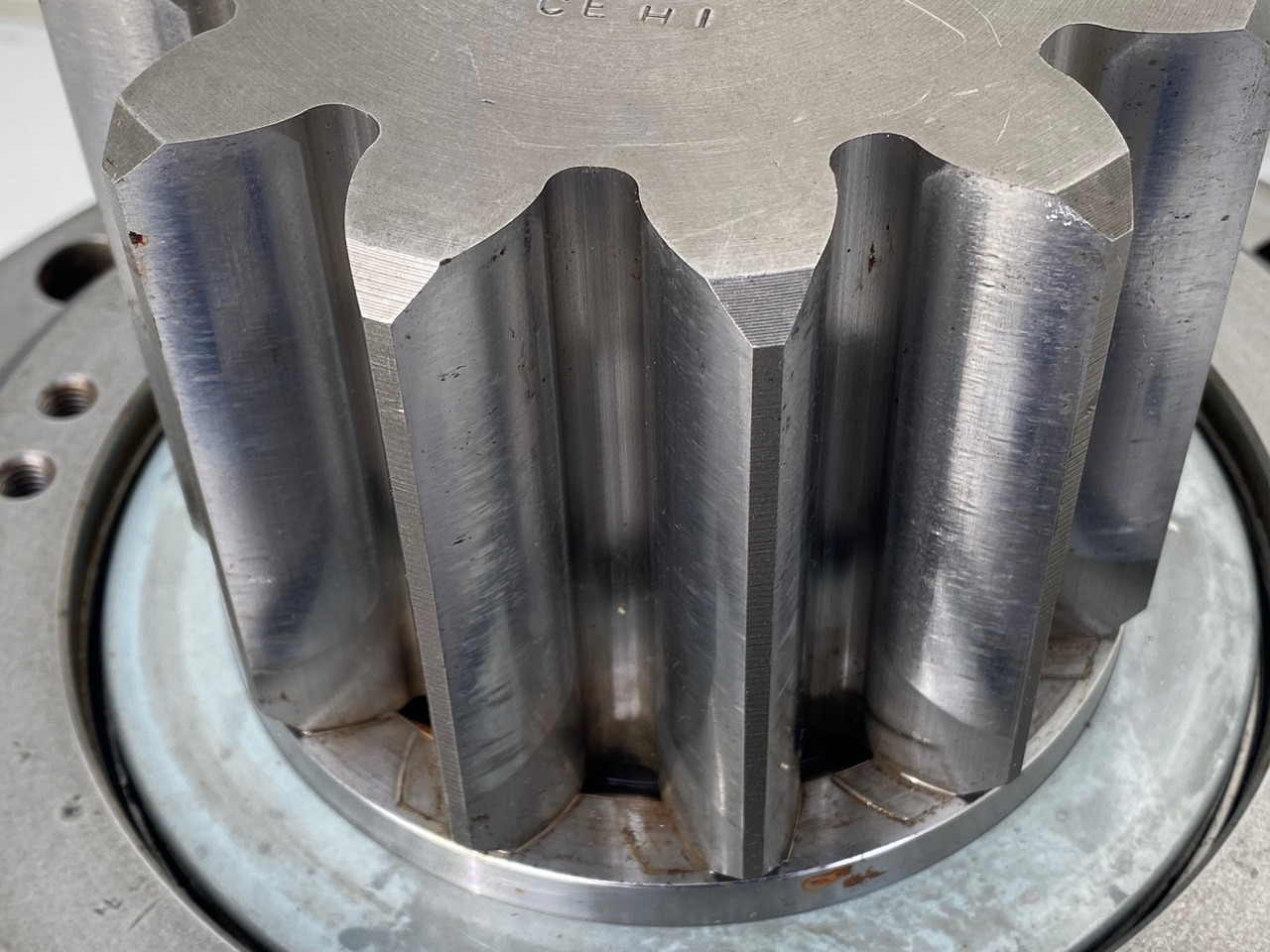 Versnellingsbak voor Bouwmachine Liebherr Abtriebswellengehäuse ID-Nr.90018934 mit Abtriebswelle ID-Nr.90204999. SAT275/260 - SAT275/261 - SAT275/266 - SAT275/289. #1788#1730#: afbeelding 16 Versnellingsbak voor Bouwmachine Liebherr Abtriebswellengehäuse ID-Nr.90018934 mit Abtriebswelle ID-Nr.90204999. SAT275/260 - SAT275/261 - SAT275/266 - SAT275/289. #1788#1730#: afbeelding 16