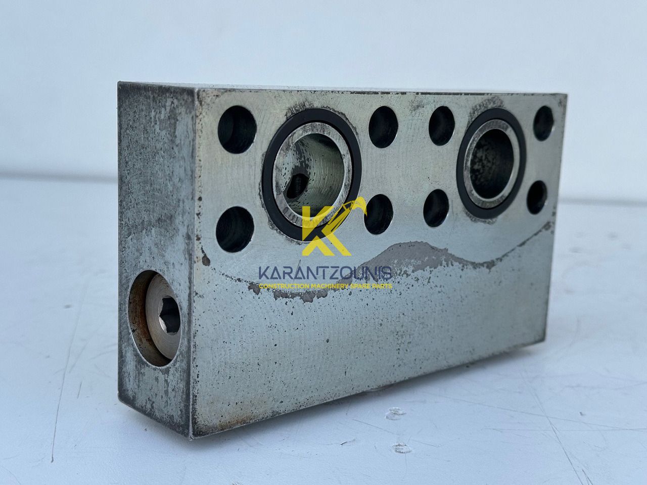 Liebherr Dämpfungsventil ID-Nr.10121777. P924 COMP, P926, R926, R916, R922, R924 COMP, R924, R926 COMP, R926, R930, R936, R946, R950 T, R960 T. #10121777.43199# - Zwenkmotor voor Bouwmachine: afbeelding 4 Liebherr Dämpfungsventil ID-Nr.10121777. P924 COMP, P926, R926, R916, R922, R924 COMP, R924, R926 COMP, R926, R930, R936, R946, R950 T, R960 T. #10121777.43199# - Zwenkmotor voor Bouwmachine: afbeelding 4