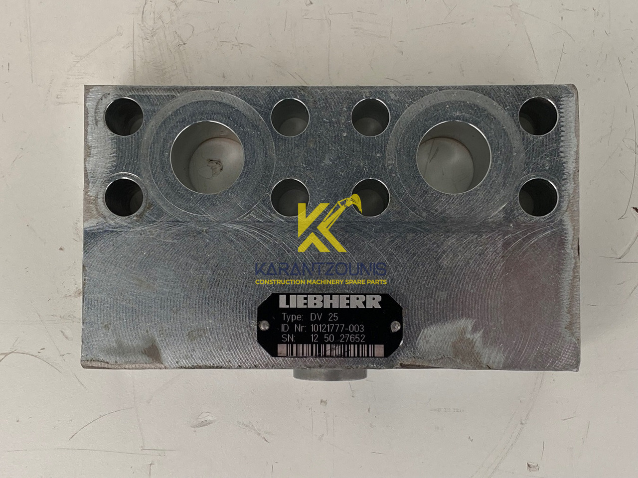 Liebherr Dämpfungsventil ID-Nr.10121777. P924 COMP, P926, R926, R916, R922, R924 COMP, R924, R926 COMP, R926, R930, R936, R946, R950 T, R960 T. #DÄ27652# - Zwenkmotor voor Graafmachine: afbeelding 2 Liebherr Dämpfungsventil ID-Nr.10121777. P924 COMP, P926, R926, R916, R922, R924 COMP, R924, R926 COMP, R926, R930, R936, R946, R950 T, R960 T. #DÄ27652# - Zwenkmotor voor Graafmachine: afbeelding 2