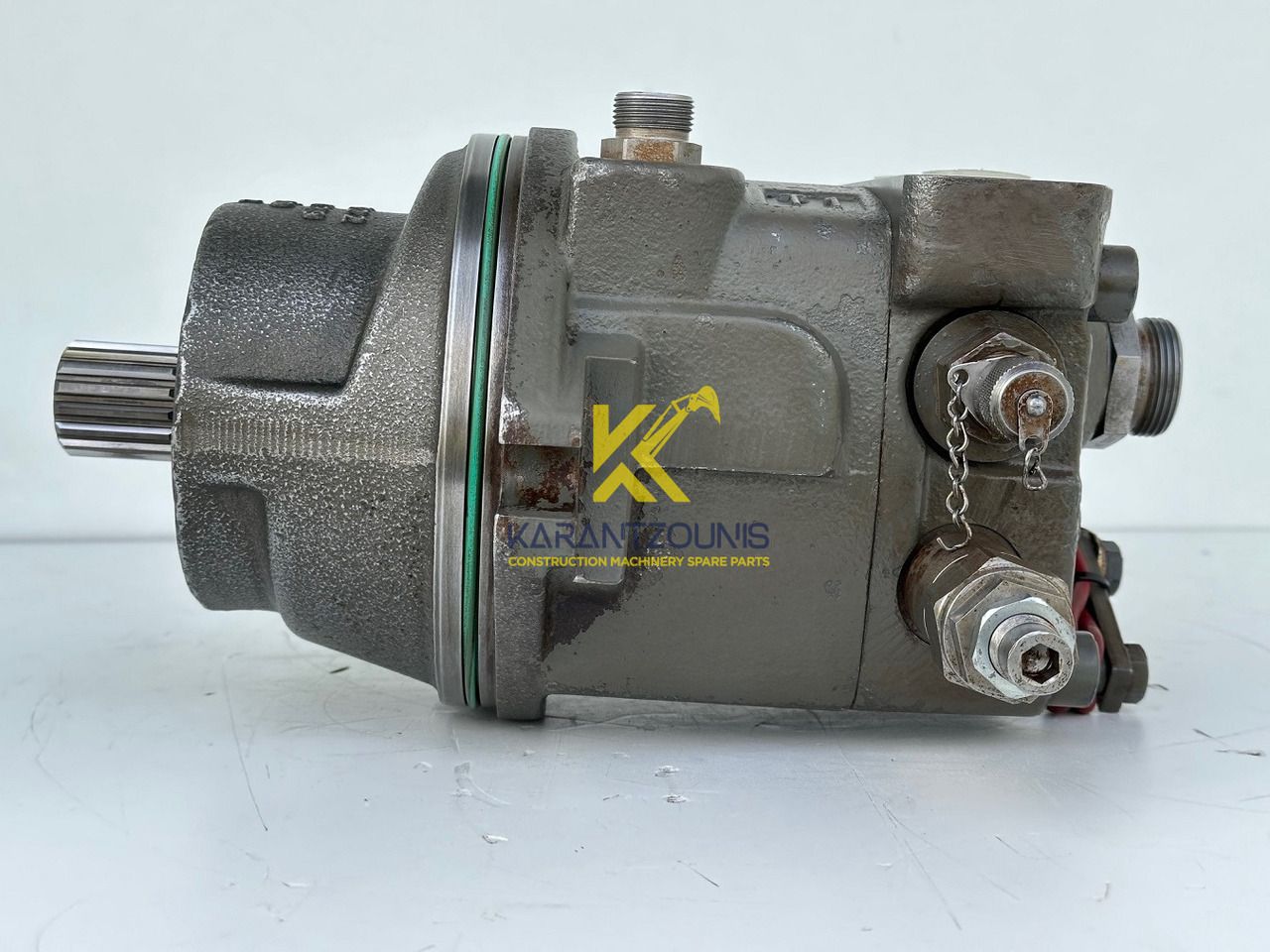 Liebherr Hydraulikeinbaumotor Typ:FMF058, ID-Nr.10122576 - ID-Nr.10145827 - ID-Nr.11371069. LOS1906, P924 COMP , R906, R906 PROTO, R916, R922, R924, R924 COMP, R926 COMP, R926 K LC. #11371069.08604# - Hydromotor voor Rupsgraafmachine: afbeelding 5 Liebherr Hydraulikeinbaumotor Typ:FMF058, ID-Nr.10122576 - ID-Nr.10145827 - ID-Nr.11371069. LOS1906, P924 COMP , R906, R906 PROTO, R916, R922, R924, R924 COMP, R926 COMP, R926 K LC. #11371069.08604# - Hydromotor voor Rupsgraafmachine: afbeelding 5