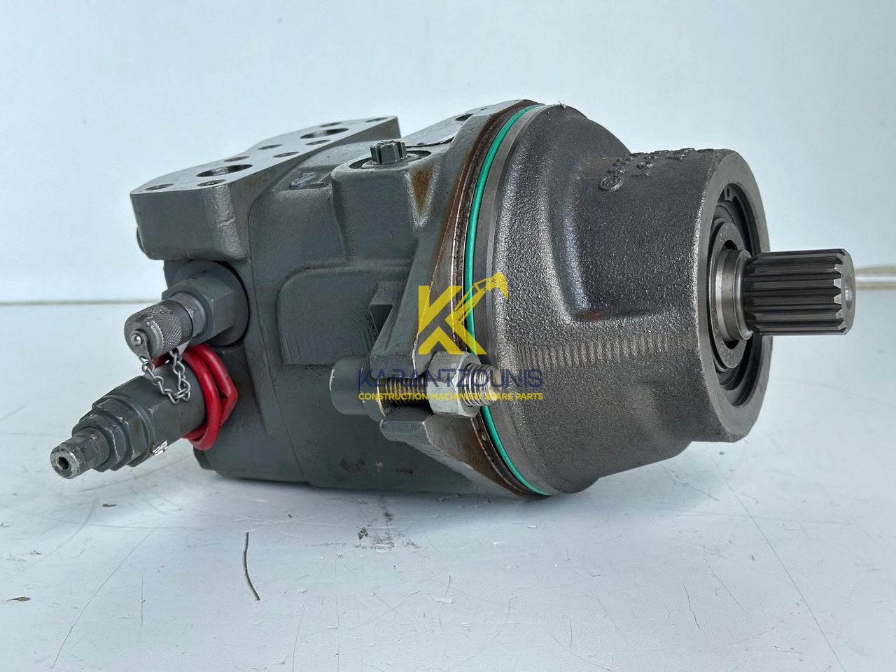 Liebherr Hydraulikeinbaumotor Typ:FMF058, ID-Nr.10122576 - ID-Nr.10145827 - ID-Nr.11371069. LOS1906, P924 COMP , R906, R906 PROTO, R916, R922, R924, R924 COMP, R926 COMP, R926 K LC. #39780# - Hydromotor voor Graafmachine: afbeelding 2 Liebherr Hydraulikeinbaumotor Typ:FMF058, ID-Nr.10122576 - ID-Nr.10145827 - ID-Nr.11371069. LOS1906, P924 COMP , R906, R906 PROTO, R916, R922, R924, R924 COMP, R926 COMP, R926 K LC. #39780# - Hydromotor voor Graafmachine: afbeelding 2