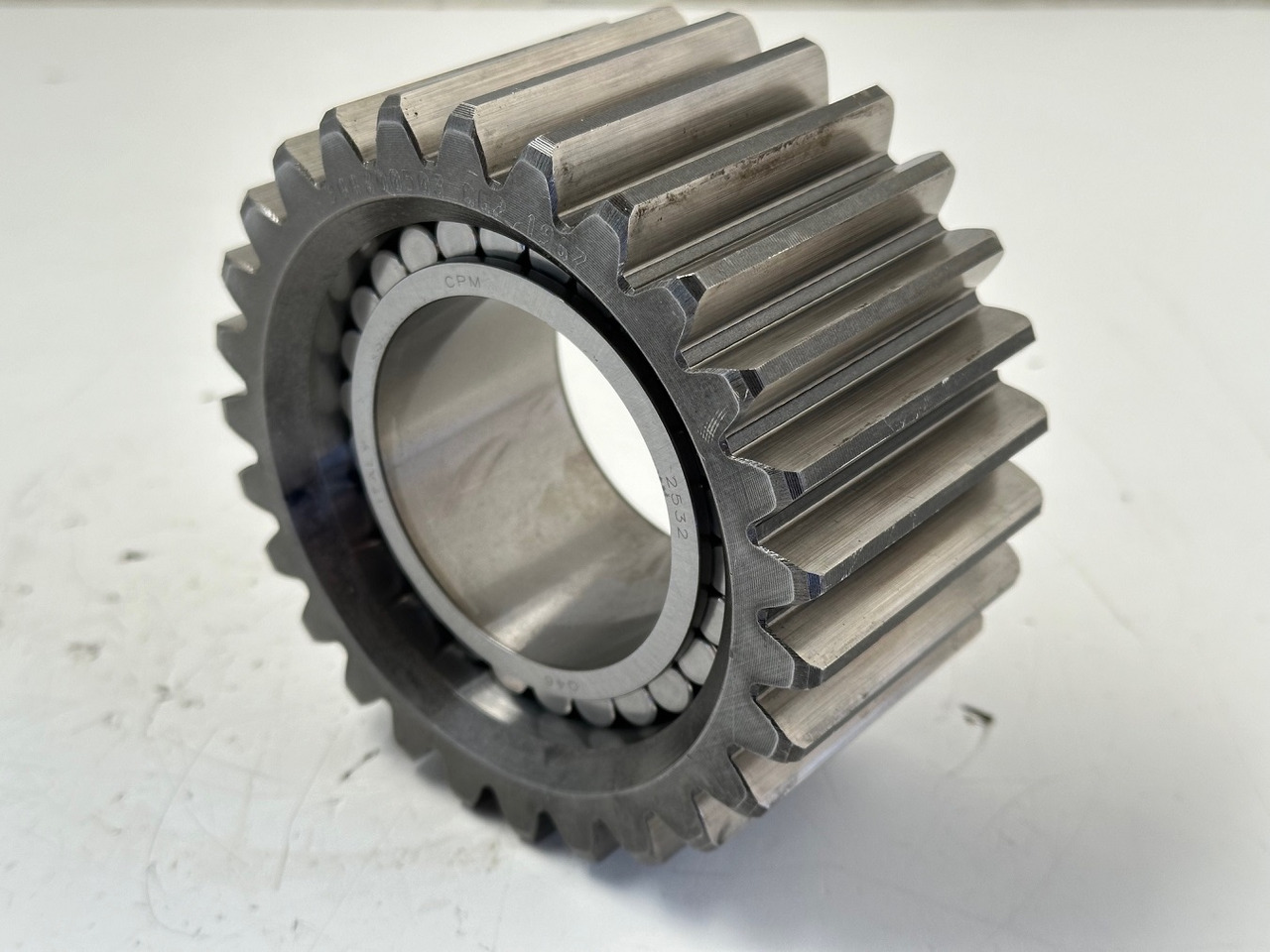 Liebherr Planetenrad ID-Nr.9443004 - ID-Nr.944300403. FAT400-FAT400/018-FAT400P018-FAT400P063-FAT400P073-FAT400P092. R934 IND,R906,R914,R916,R922,R924,R932,R934,R936,R942,R944. #944300503.01# - Eindaandrijving voor Graafmachine: afbeelding 3 Liebherr Planetenrad ID-Nr.9443004 - ID-Nr.944300403. FAT400-FAT400/018-FAT400P018-FAT400P063-FAT400P073-FAT400P092. R934 IND,R906,R914,R916,R922,R924,R932,R934,R936,R942,R944. #944300503.01# - Eindaandrijving voor Graafmachine: afbeelding 3