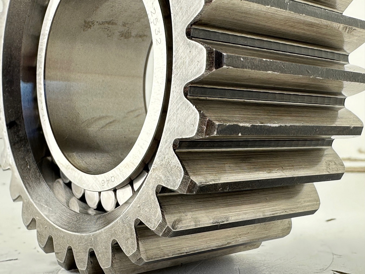 Liebherr Planetenrad ID-Nr.9443004 - ID-Nr.944300403. FAT400-FAT400/018-FAT400P018-FAT400P063-FAT400P073-FAT400P092. R934 IND,R906,R914,R916,R922,R924,R932,R934,R936,R942,R944. #944300503.01# - Eindaandrijving voor Graafmachine: afbeelding 5 Liebherr Planetenrad ID-Nr.9443004 - ID-Nr.944300403. FAT400-FAT400/018-FAT400P018-FAT400P063-FAT400P073-FAT400P092. R934 IND,R906,R914,R916,R922,R924,R932,R934,R936,R942,R944. #944300503.01# - Eindaandrijving voor Graafmachine: afbeelding 5