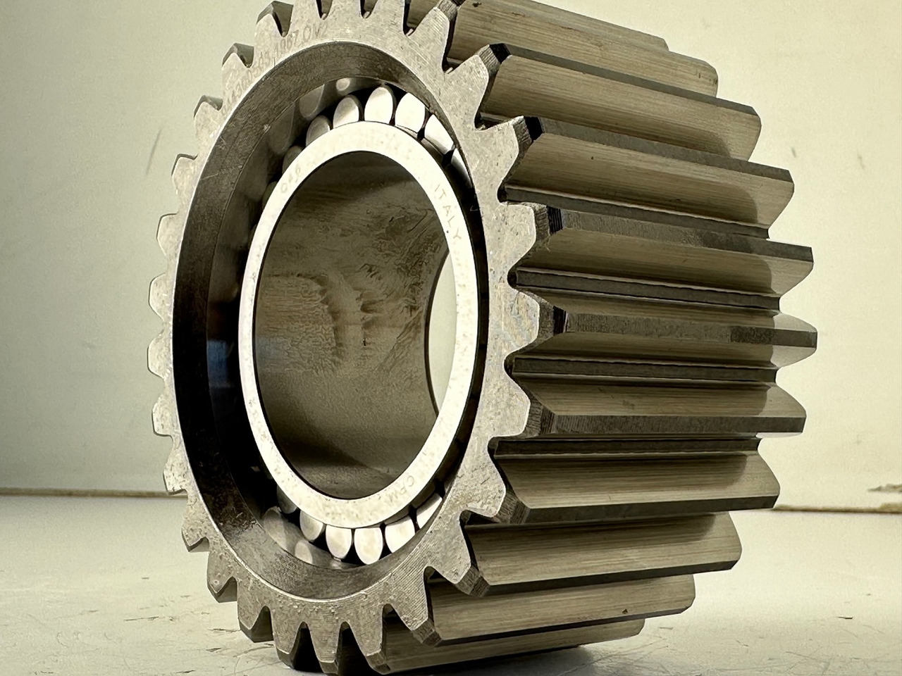 Liebherr Planetenrad ID-Nr.9443004 - ID-Nr.944300403. FAT400-FAT400/018-FAT400P018-FAT400P063-FAT400P073-FAT400P092. R934 IND,R906,R914,R916,R922,R924,R932,R934,R936,R942,R944. #944300503.02# - Eindaandrijving voor Graafmachine: afbeelding 5 Liebherr Planetenrad ID-Nr.9443004 - ID-Nr.944300403. FAT400-FAT400/018-FAT400P018-FAT400P063-FAT400P073-FAT400P092. R934 IND,R906,R914,R916,R922,R924,R932,R934,R936,R942,R944. #944300503.02# - Eindaandrijving voor Graafmachine: afbeelding 5