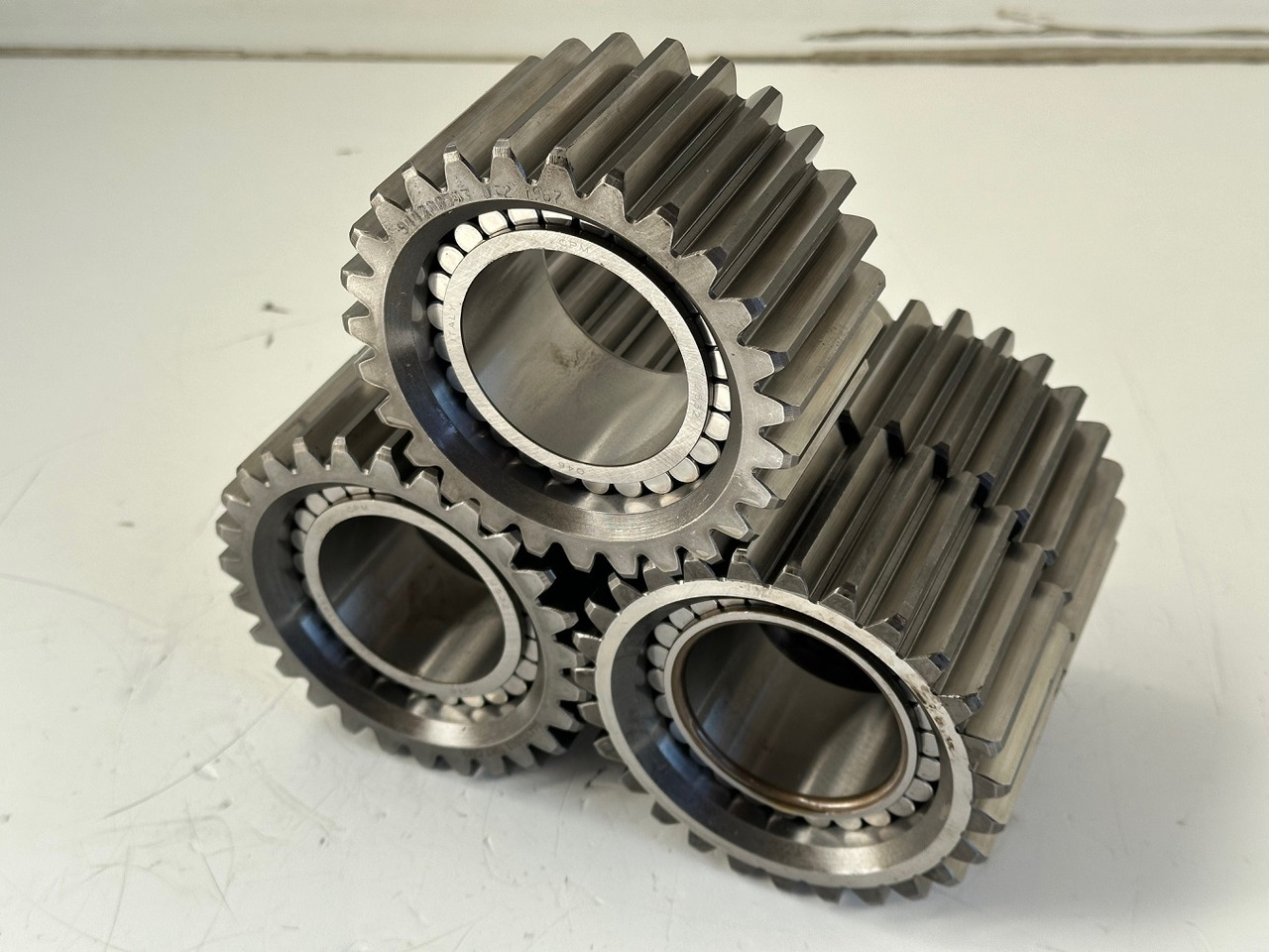 Liebherr Planetenrad ID-Nr.9443004 - ID-Nr.944300403. FAT400-FAT400/018-FAT400P018-FAT400P063-FAT400P073-FAT400P092. R934 IND,R906,R914,R916,R922,R924,R932,R934,R936,R942,R944. #944300503.18.12# - Eindaandrijving voor Rupsgraafmachine: afbeelding 3 Liebherr Planetenrad ID-Nr.9443004 - ID-Nr.944300403. FAT400-FAT400/018-FAT400P018-FAT400P063-FAT400P073-FAT400P092. R934 IND,R906,R914,R916,R922,R924,R932,R934,R936,R942,R944. #944300503.18.12# - Eindaandrijving voor Rupsgraafmachine: afbeelding 3