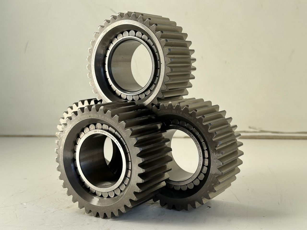 Liebherr Planetenrad ID-Nr.944356303 - ID-Nr.9443563 - ID-Nr.90208496 mit Zylinderrollenlager ID-Nr.761003403 - ID-Nr.10167340. #944356403.02# - Transmissie voor Bouwmachine: afbeelding 2 Liebherr Planetenrad ID-Nr.944356303 - ID-Nr.9443563 - ID-Nr.90208496 mit Zylinderrollenlager ID-Nr.761003403 - ID-Nr.10167340. #944356403.02# - Transmissie voor Bouwmachine: afbeelding 2