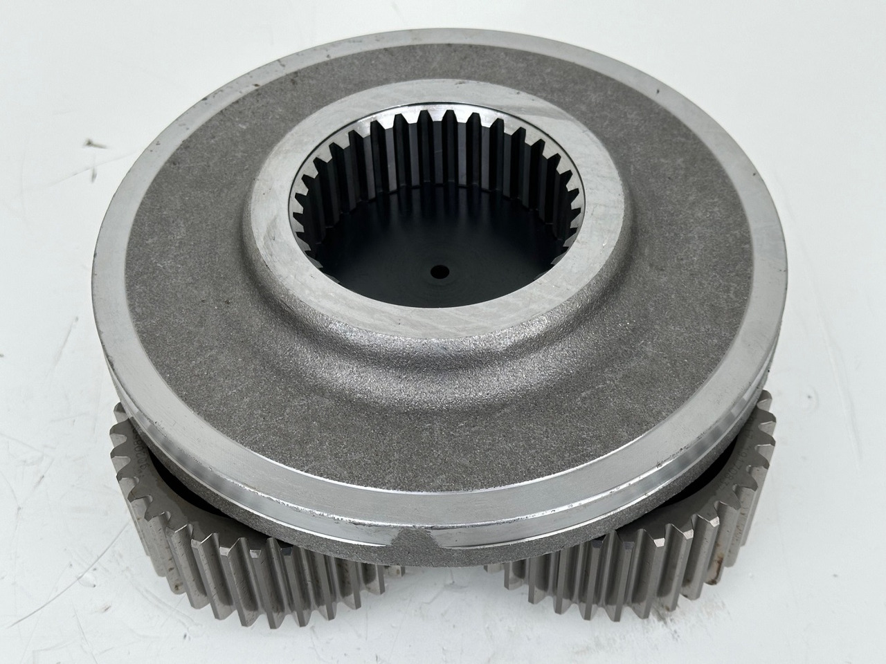 Liebherr Planetenträger ID-Nr.90006540 mit Planetenrad ID-Nr.9443074 - ID-Nr.944307403 - ID-Nr.90208594 und Sonnenrad ID-Nr.90208596. SAT300/271, SAT300/282, SAT300/288, SAT300/295. #SET.1903#. - Zwenkmotor voor Bouwmachine: afbeelding 4 Liebherr Planetenträger ID-Nr.90006540 mit Planetenrad ID-Nr.9443074 - ID-Nr.944307403 - ID-Nr.90208594 und Sonnenrad ID-Nr.90208596. SAT300/271, SAT300/282, SAT300/288, SAT300/295. #SET.1903#. - Zwenkmotor voor Bouwmachine: afbeelding 4