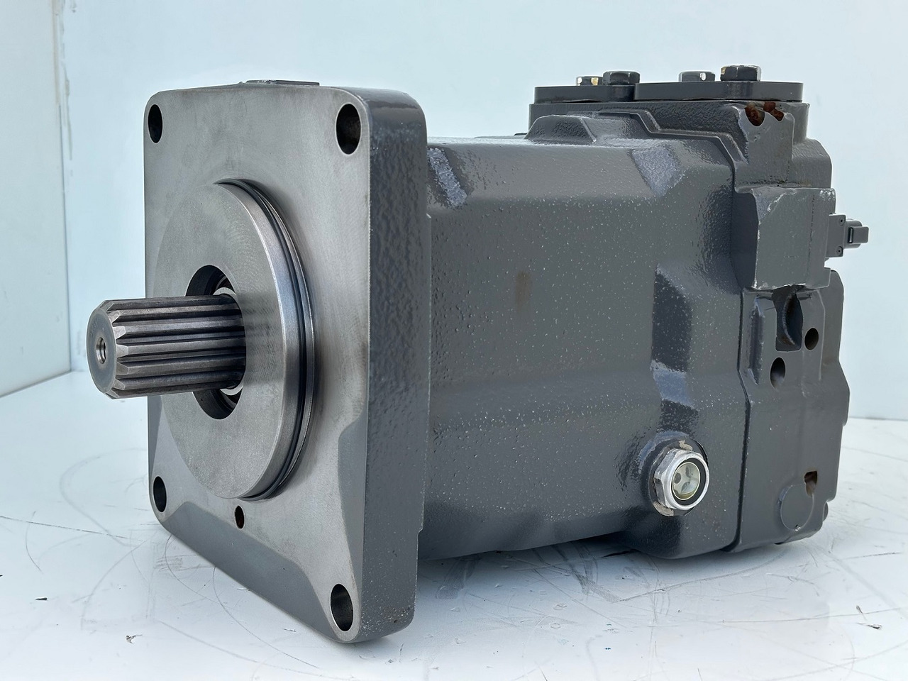 Linde Verstellmotor-Axialkolbenmotor Typ:HMV210-02 2532. #HMV210-02.2532# - Hydromotor: afbeelding 5 Linde Verstellmotor-Axialkolbenmotor Typ:HMV210-02 2532. #HMV210-02.2532# - Hydromotor: afbeelding 5