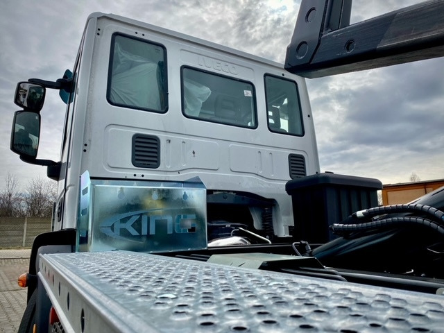 IVECO Eurocargo + hooklift KING HZ-10R - Gemeentelijke machine/ Speciaal: afbeelding 2 IVECO Eurocargo + hooklift KING HZ-10R - Gemeentelijke machine/ Speciaal: afbeelding 2