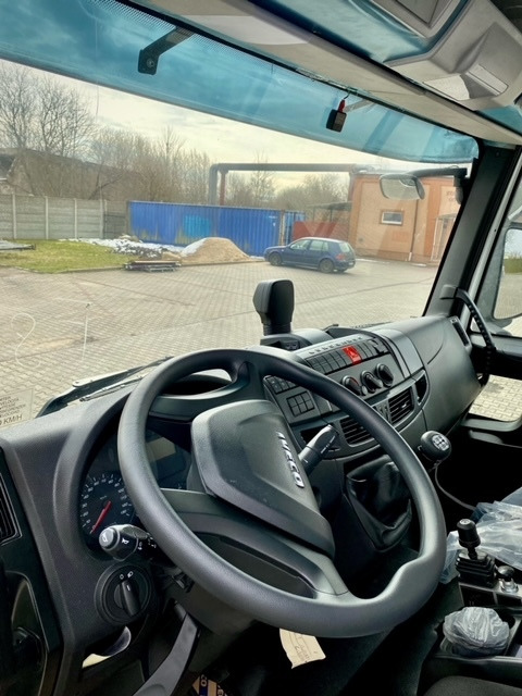 IVECO Eurocargo + hooklift KING HZ-10R - Gemeentelijke machine/ Speciaal: afbeelding 4 IVECO Eurocargo + hooklift KING HZ-10R - Gemeentelijke machine/ Speciaal: afbeelding 4