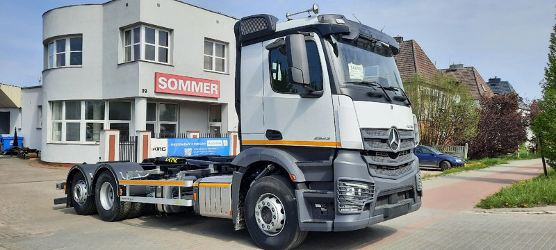 Mercedes-Benz Actros 2542 KING HZ-20R - Haakarmsysteem vrachtwagen: afbeelding 1 Mercedes-Benz Actros 2542 KING HZ-20R - Haakarmsysteem vrachtwagen: afbeelding 1