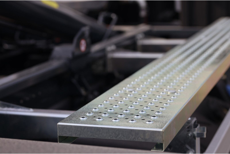 Renault D 18 HIGH P - Haakarmsysteem vrachtwagen: afbeelding 3 Renault D 18 HIGH P - Haakarmsysteem vrachtwagen: afbeelding 3