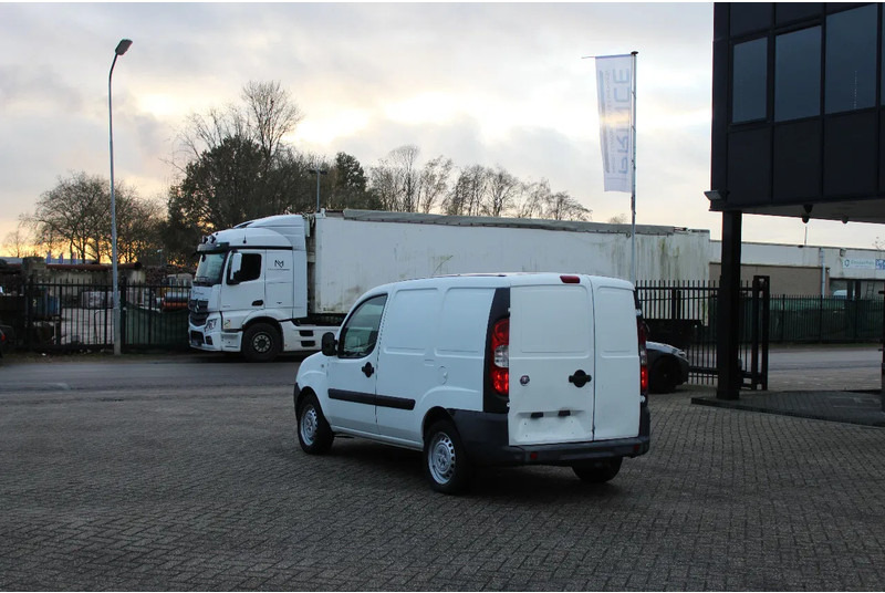Fiat Doblò Cargo * manual * - Personenwagen: afbeelding 3 Fiat Doblò Cargo * manual * - Personenwagen: afbeelding 3