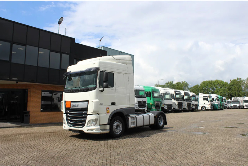 DAF XF 106.460 * RETARDER * 4X2 * - Trekker: afbeelding 1 DAF XF 106.460 * RETARDER * 4X2 * - Trekker: afbeelding 1